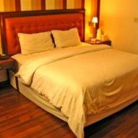 Hotel Metro Continental เดลี ภายนอก รูปภาพ